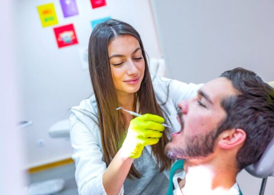 What to Look for While Searching for a Dentist